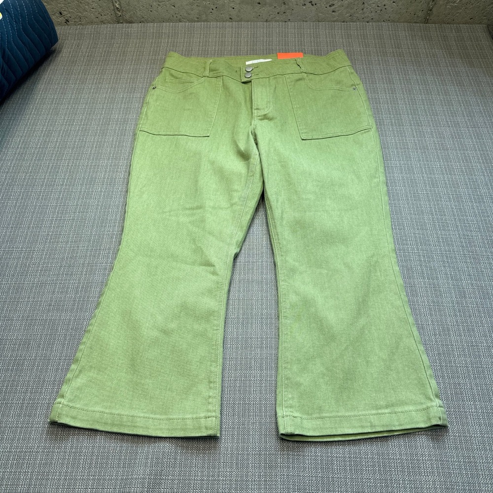 New Y2K Revival Wide Leg Cropped Pants size 14 Green Stretch Boho Festival